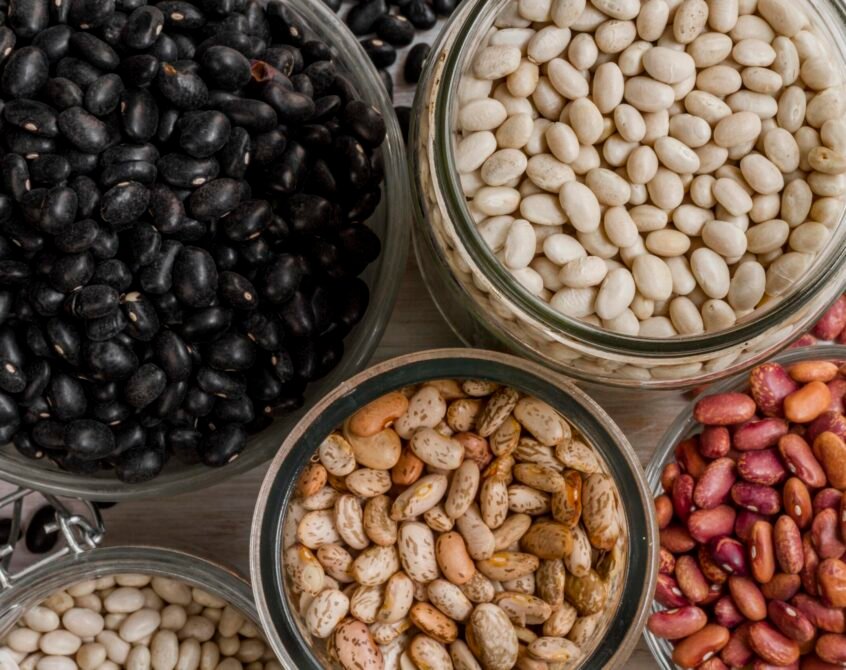 vegetarian meals with beans cooked from dried beans varieties